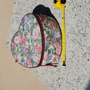 Heart shaped sewing box supply carrier